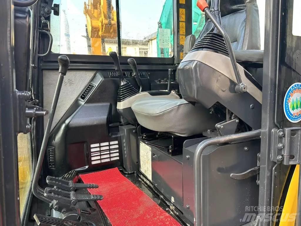 Komatsu PC 56-7 Mini bageri < 7t