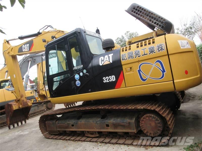 CAT 323 GC Bageri guseničari