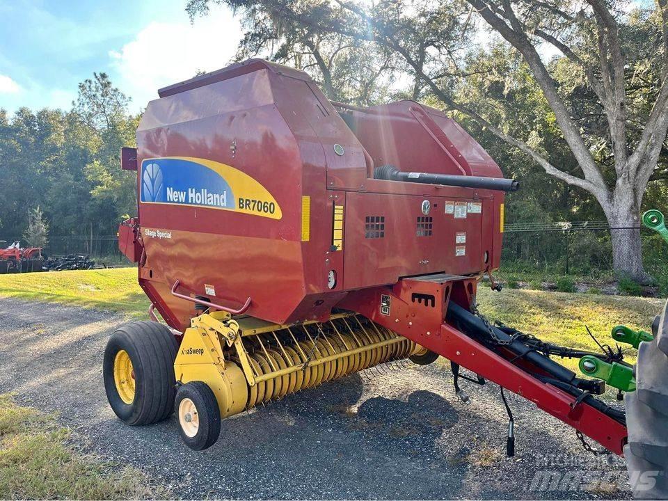 New Holland BR 7060 Prese/balirke za rolo bale