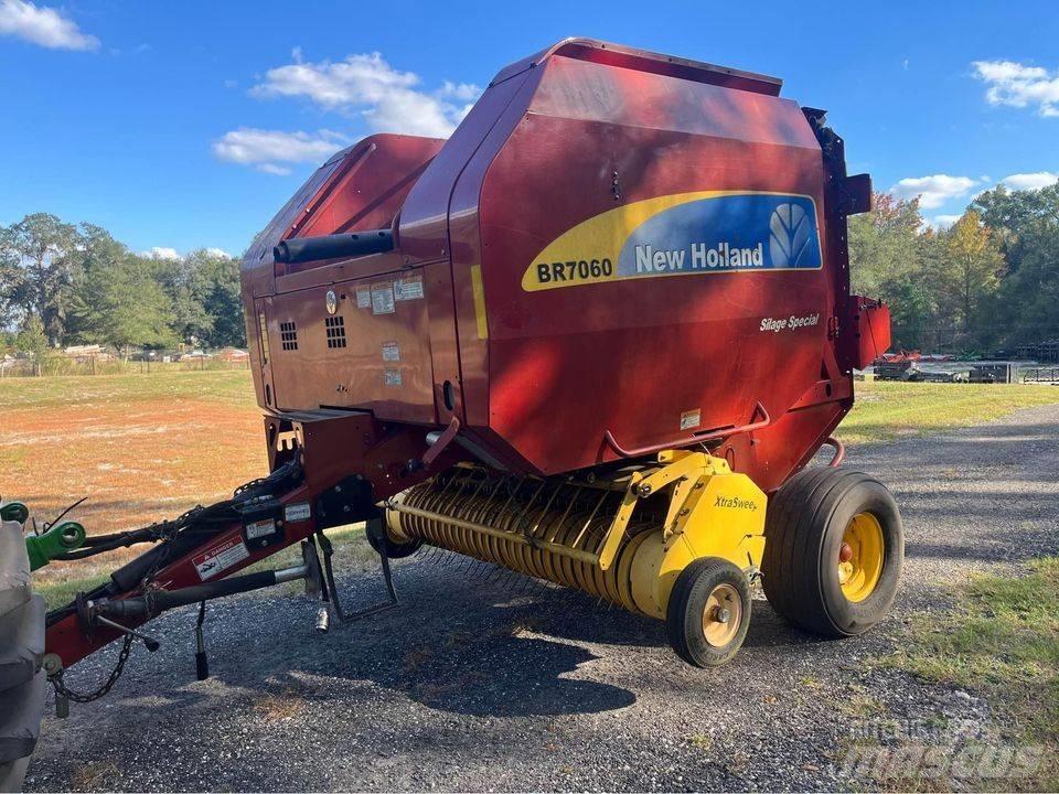 New Holland BR 7060 Prese/balirke za rolo bale