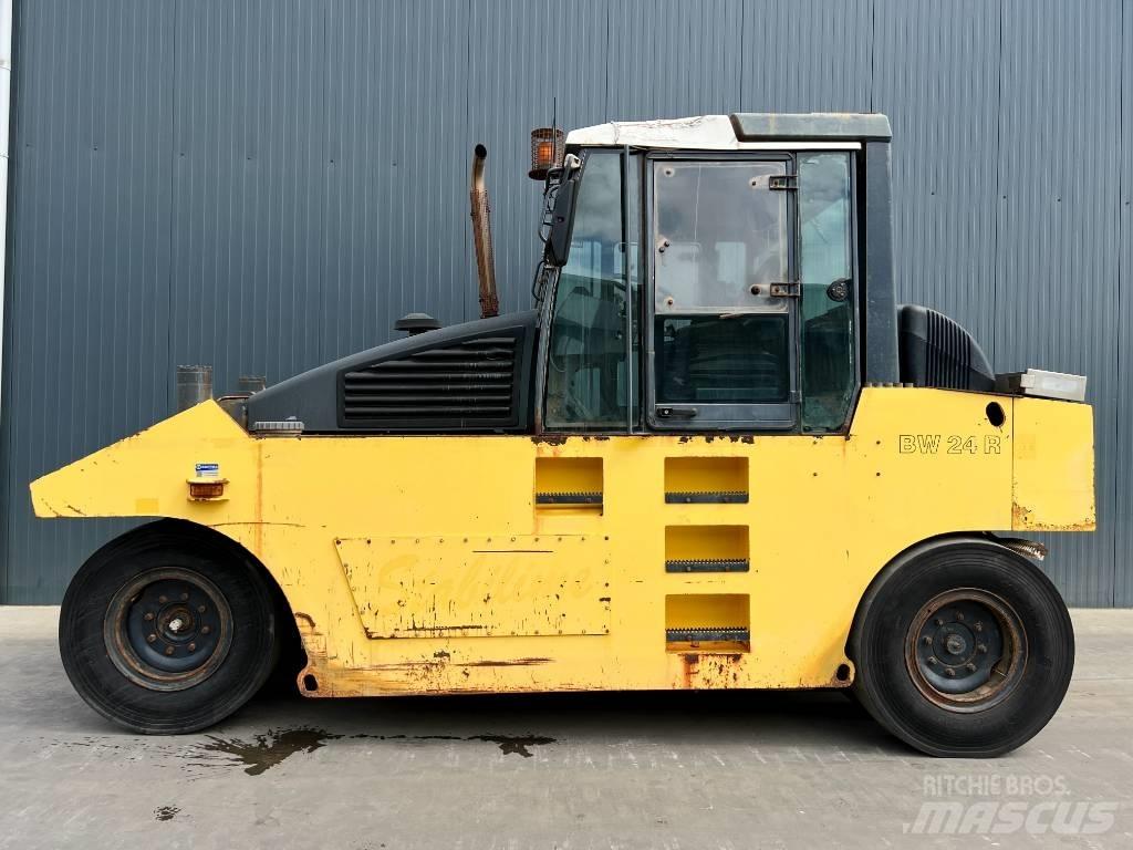 Bomag BW24R Gumeni valjci na točkovima