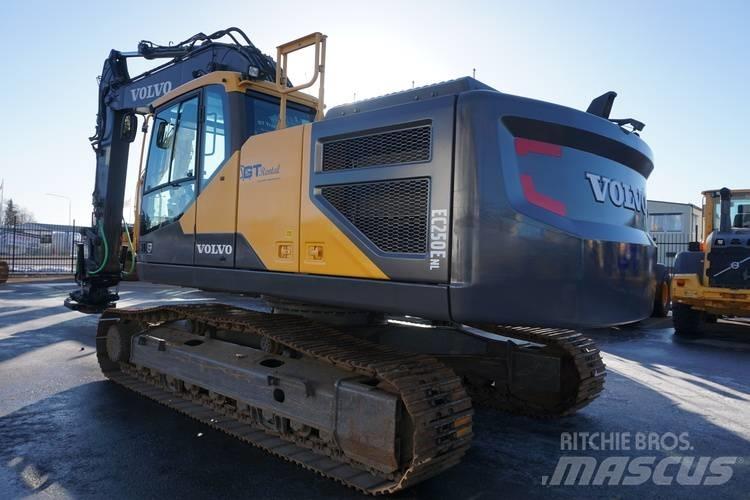 Volvo EC 250 E NL Bageri guseničari