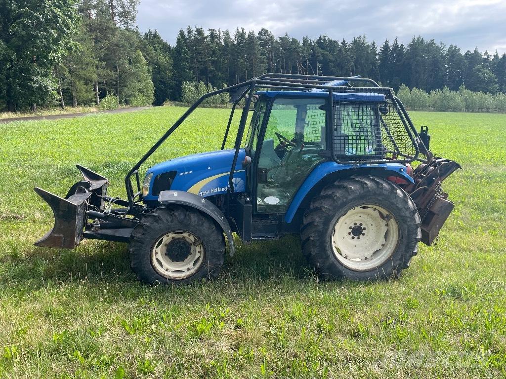 New Holland T5050 Šumarski traktori