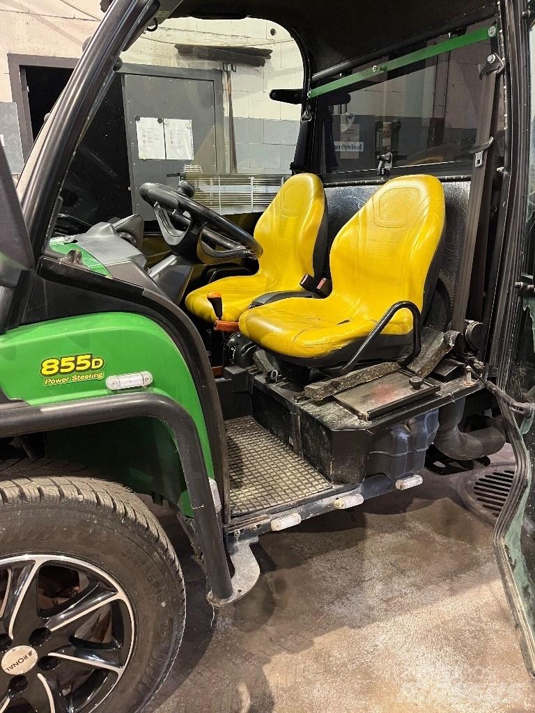 John Deere 855 D UTV-a