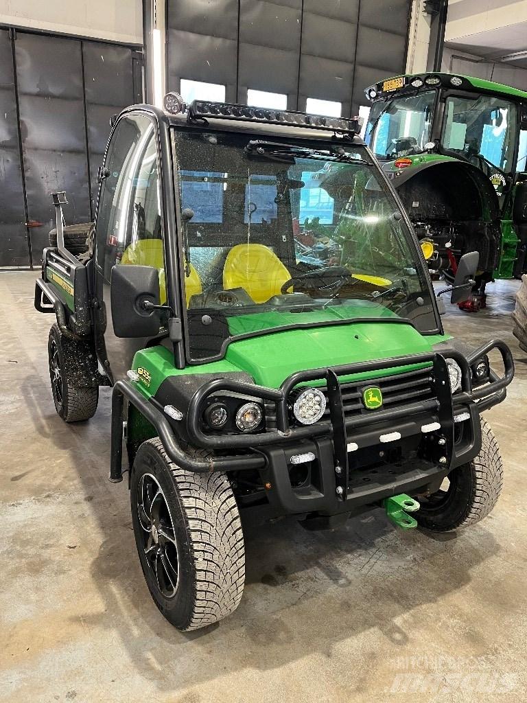 John Deere 855 D UTV-a
