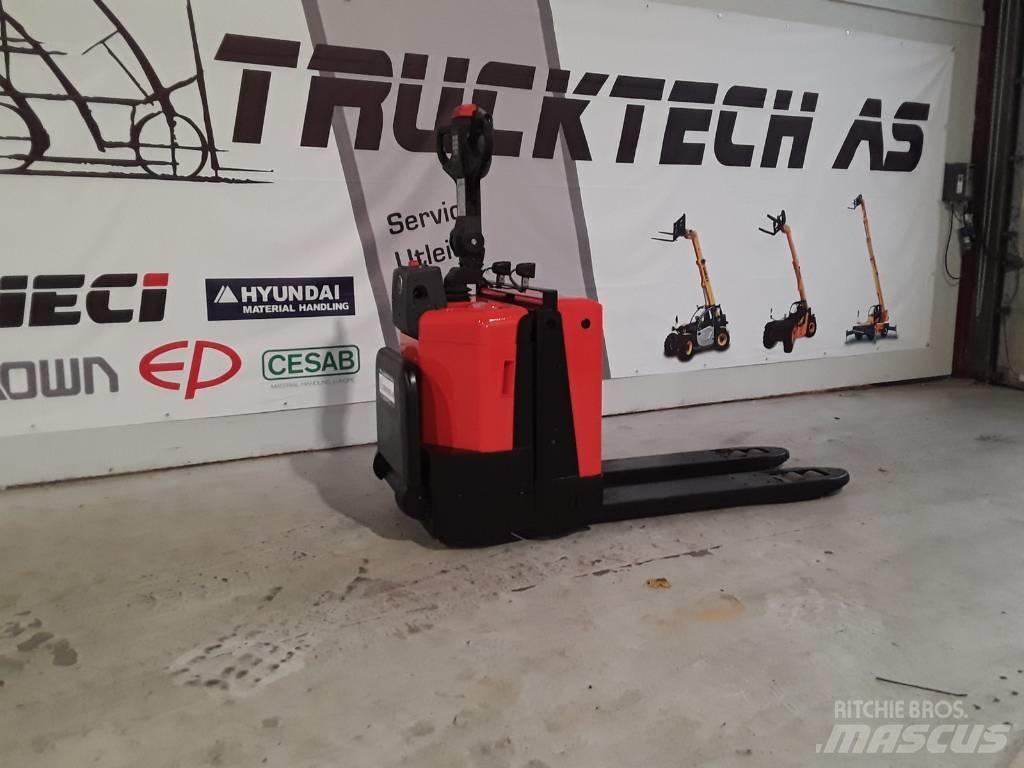 BT LPE 200 Nisko podizni električni viljuškar sa stajalištom