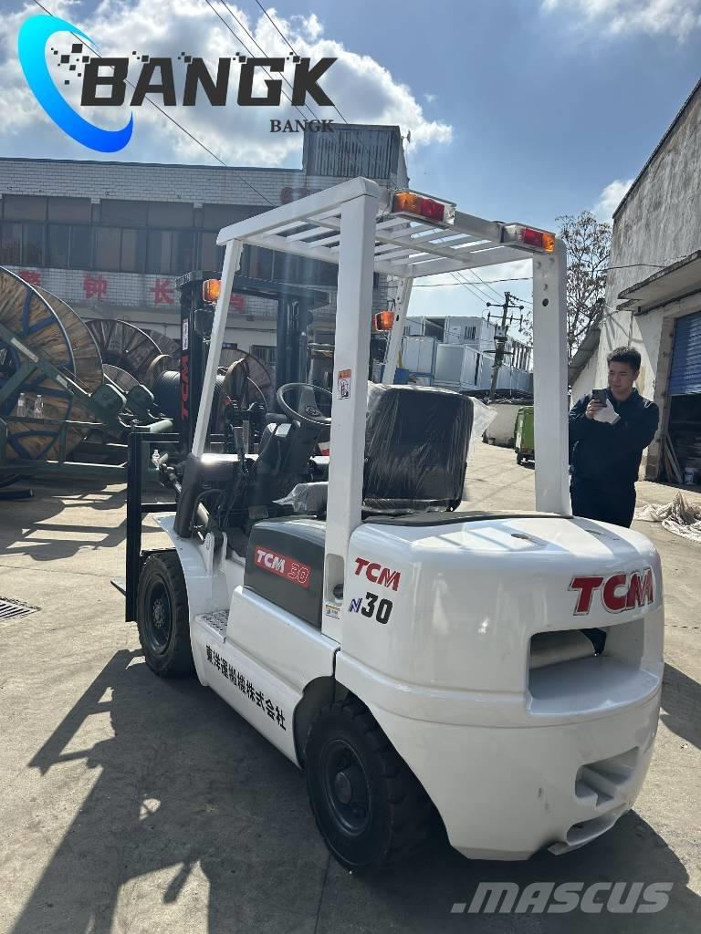 TCM FD30T3C Dizelski viljuškari