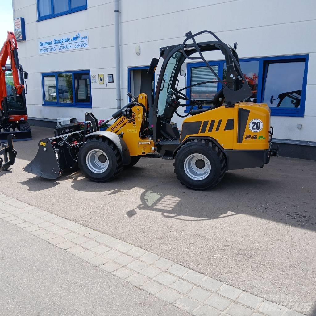 Schäffer Lader 24e Skid steer mini utovarivači