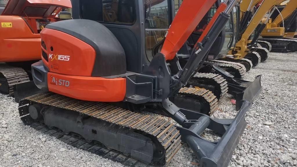 Kubota KX165 Bageri guseničari