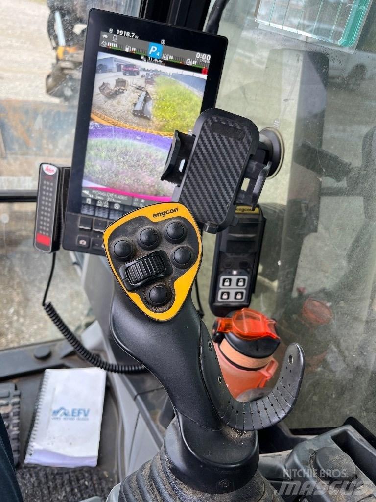 CASE CX 210 E Bageri guseničari