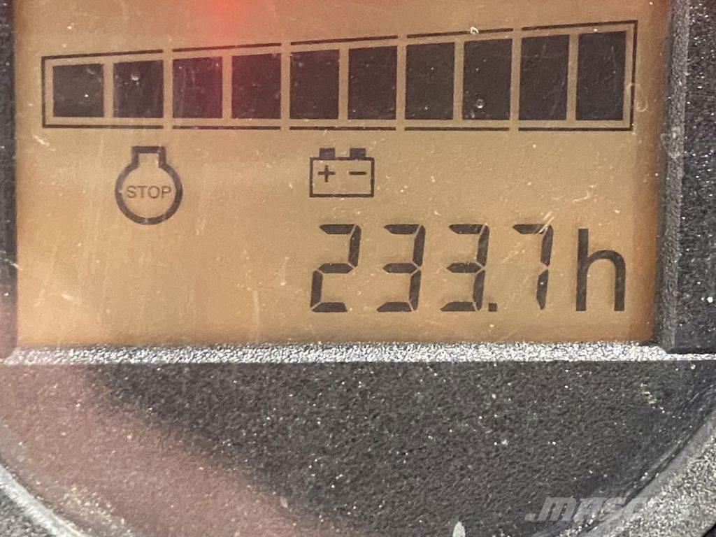 Linde L12 I Ručni električni viljuškar