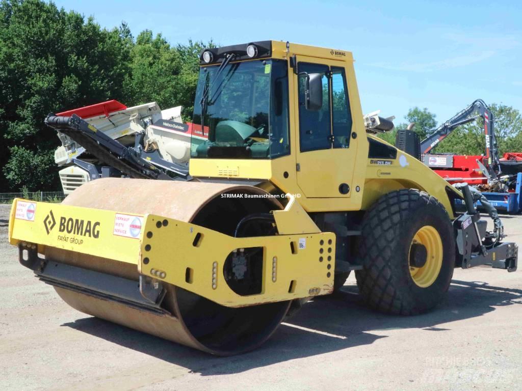 Bomag BW 213 D H-4 i Nabijači zemlje