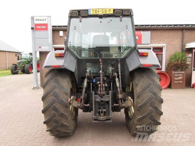 Valmet 8000 Traktori