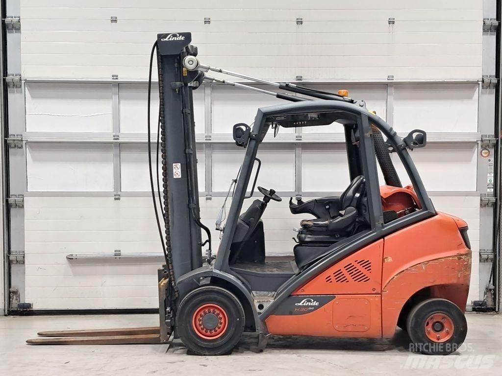 Linde H30T-02 Plinski viljuškari