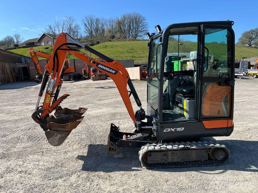 Doosan DX 19 Mini bageri < 7t