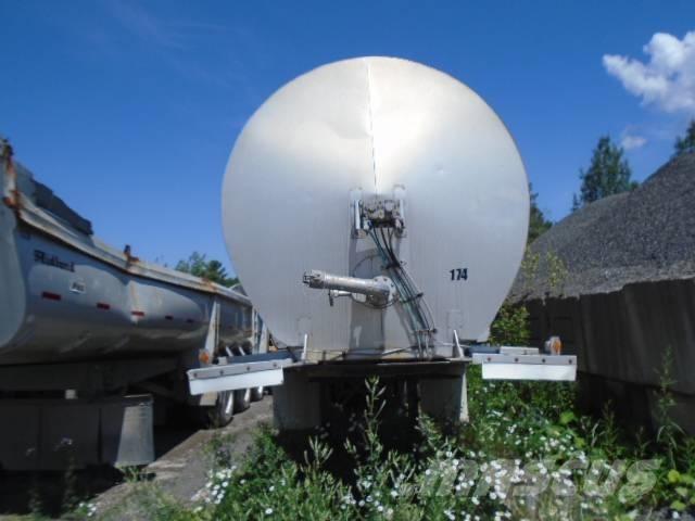 Remtec 4 AXLES Prikolice za cisterne