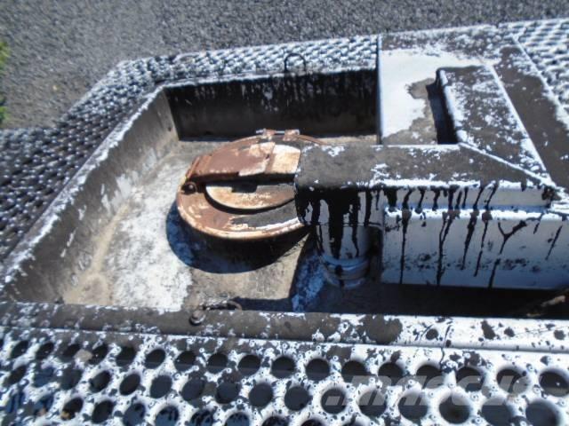 Remtec 4 AXLES Prikolice za cisterne