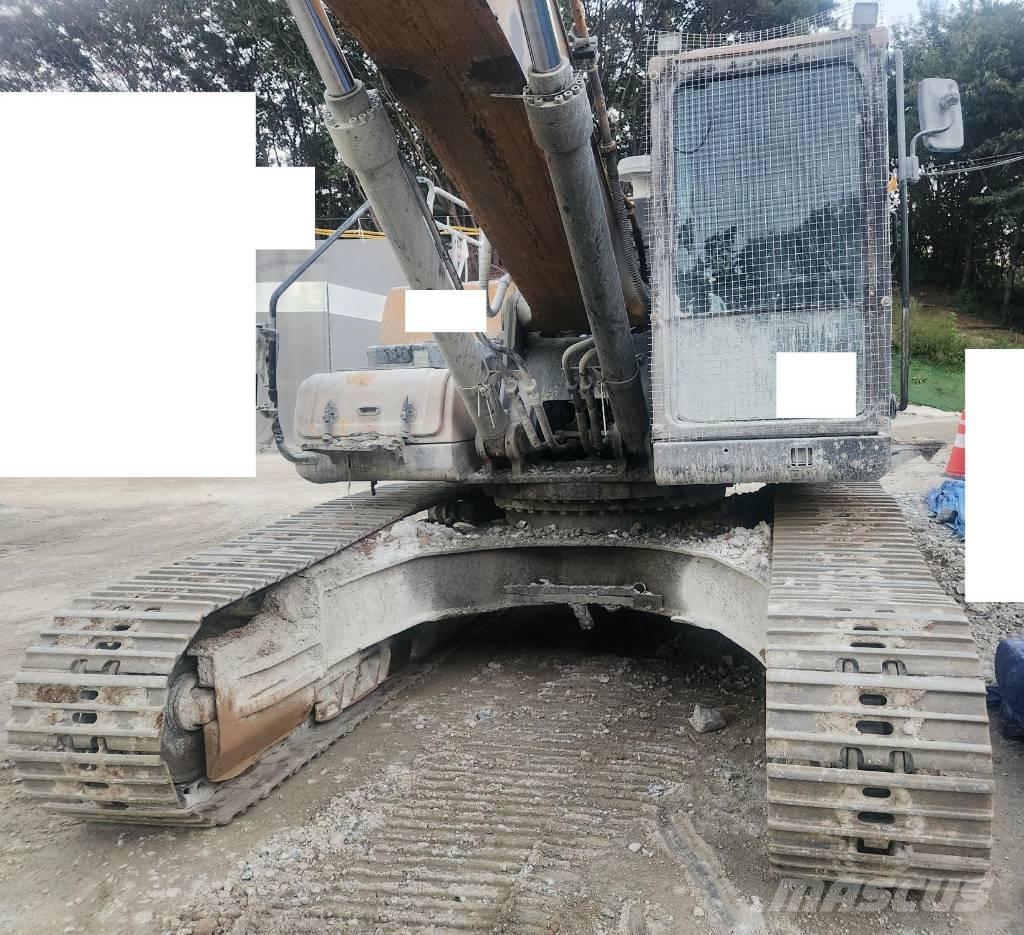 Hyundai HX300 Bageri guseničari