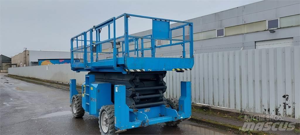  CX15, 4x4 Makazaste platforme