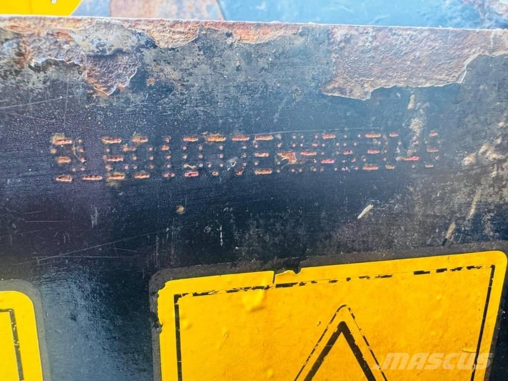 JCB 6 T Damperi za gradilište