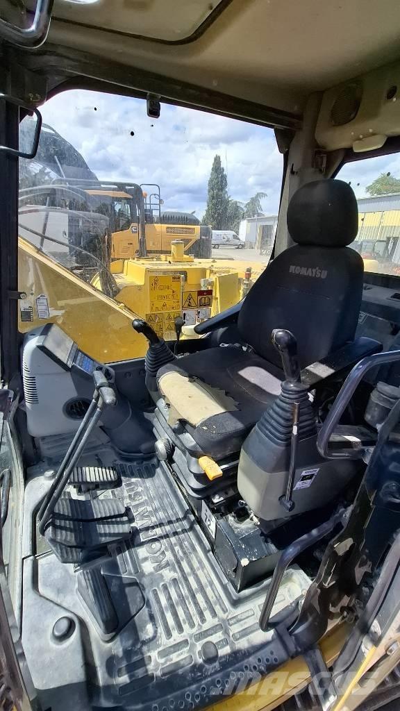 Komatsu PC 138 US-8 Bageri guseničari