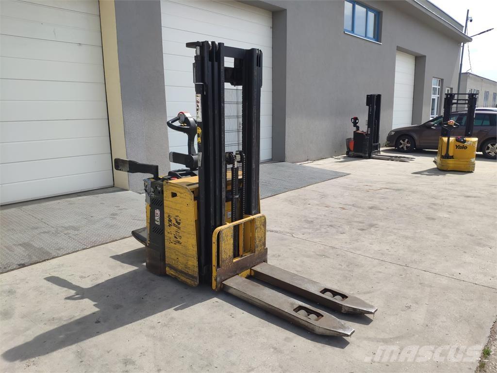 Yale MS15X IL Samopogonski ručni viljuškari