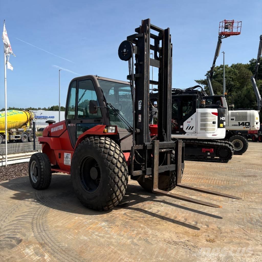 Manitou M 30.4 Vanterenski viljuškar