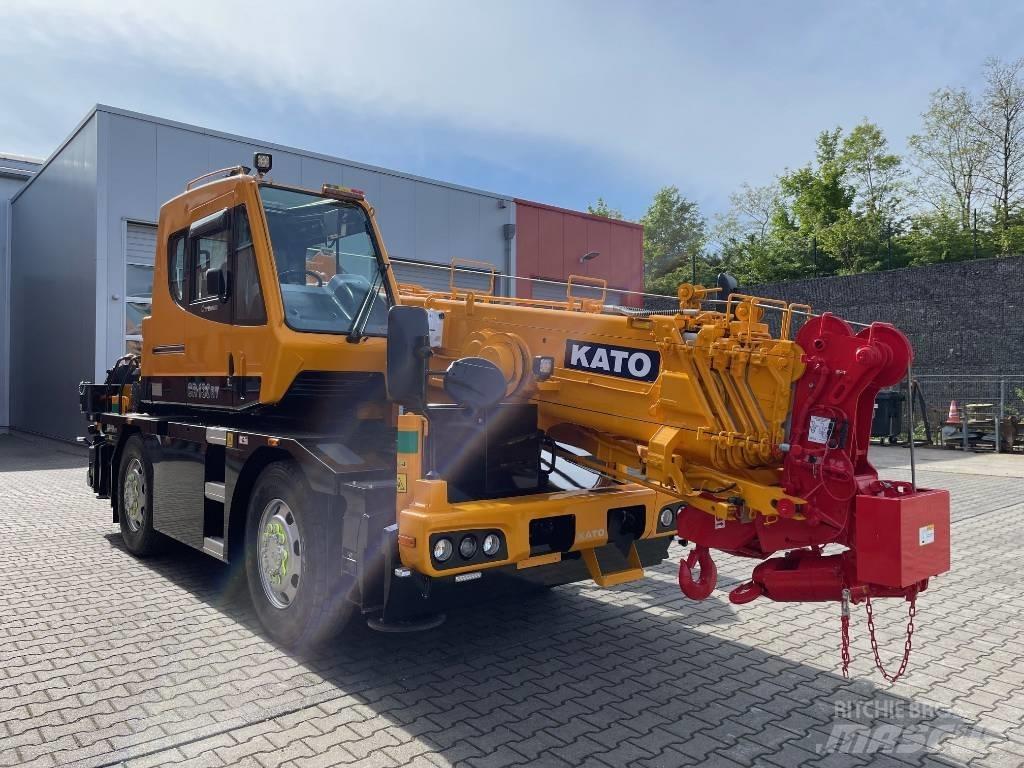 Kato CR-130Rv Polovne dizalice za sve terene