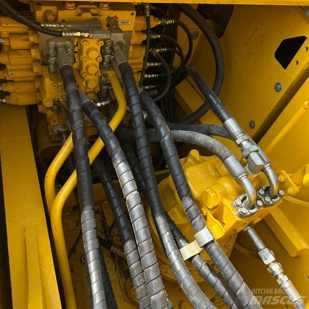Komatsu 210-8 Bageri guseničari