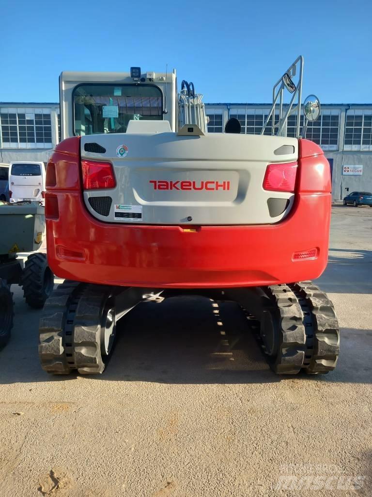 Takeuchi TB2150 Bageri guseničari