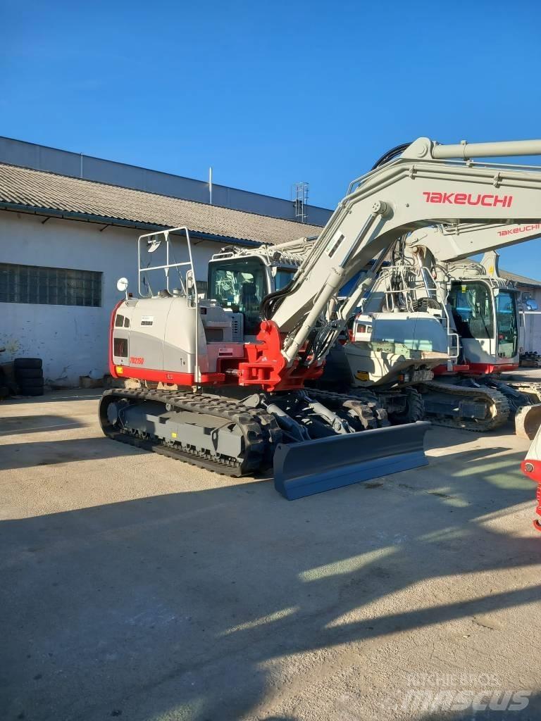 Takeuchi TB2150 Bageri guseničari