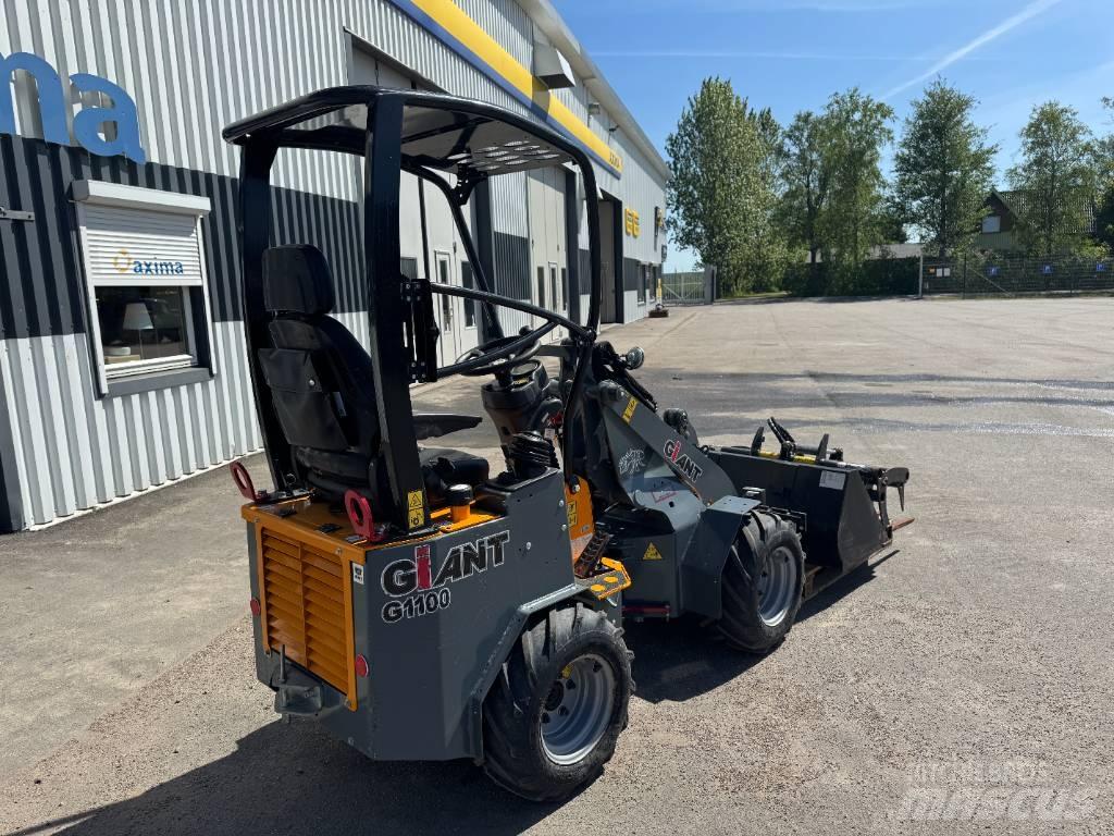 GiANT G 1100 Ostale poljoprivredne mašine