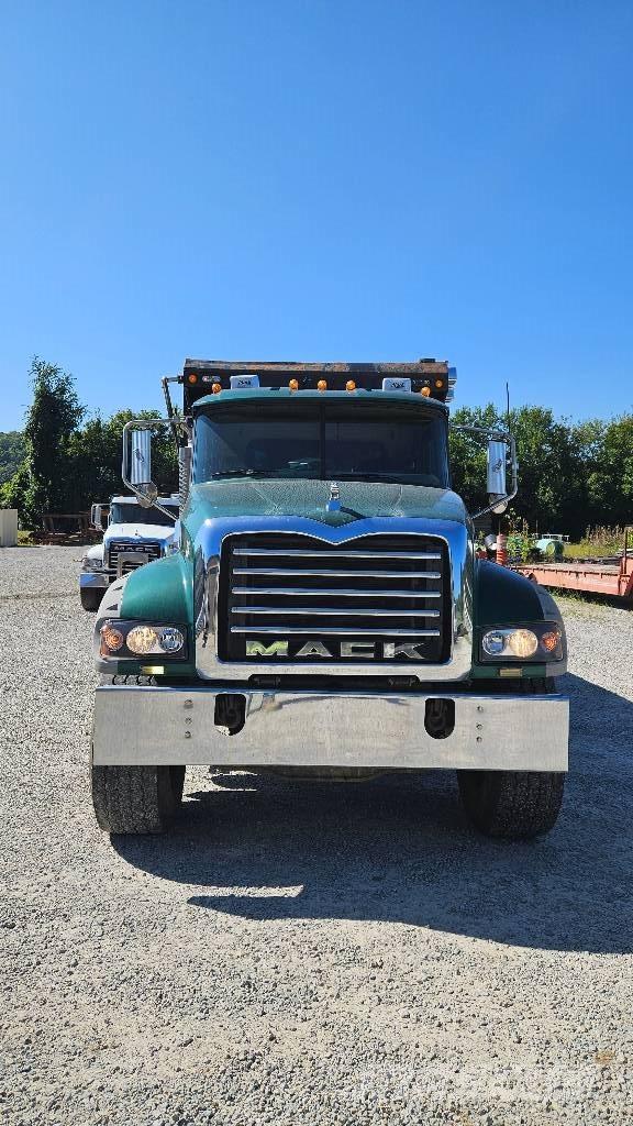 Mack CTP613 Kiperi kamioni