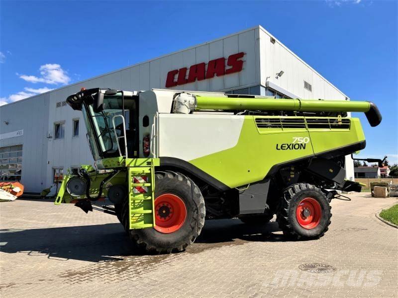CLAAS LEXION 750 Kombajni