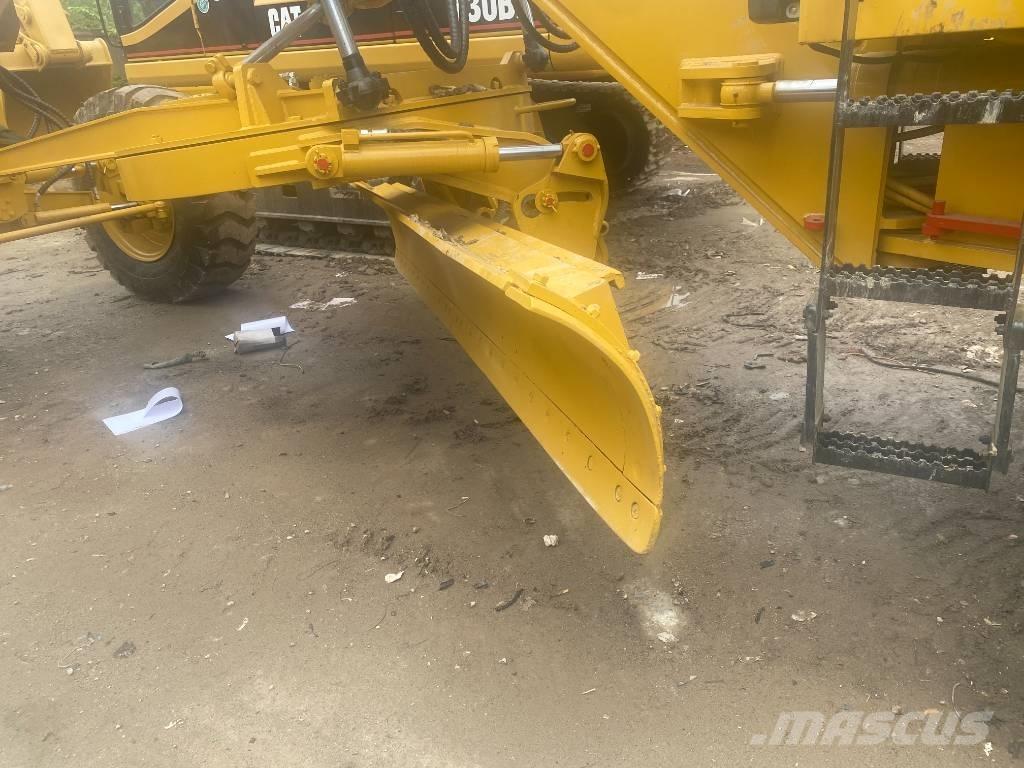 CAT 120 H Grejderi