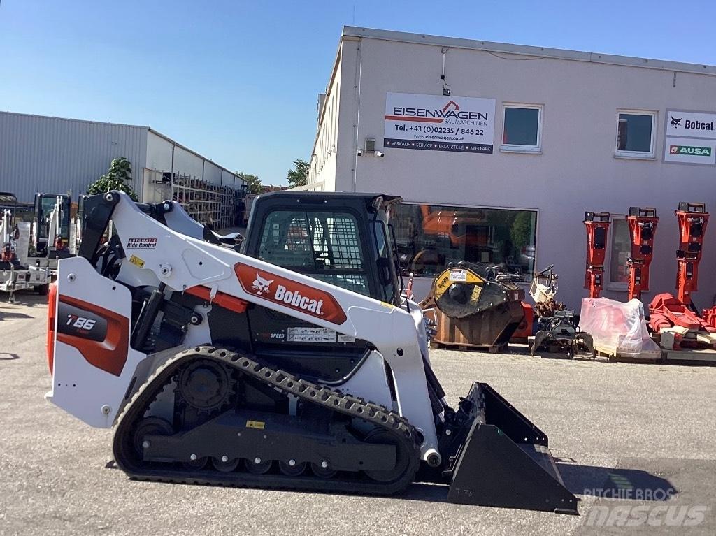 Bobcat T86 Skid steer mini utovarivači
