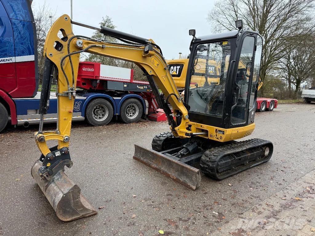 CAT 302.7D Mini bageri < 7t