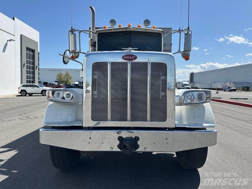 Peterbilt 367 Kiperi kamioni