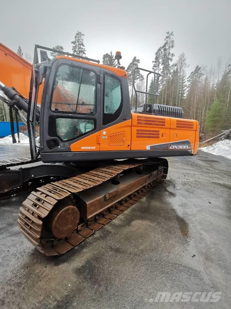 Doosan DX 300 LC-5 Bageri guseničari