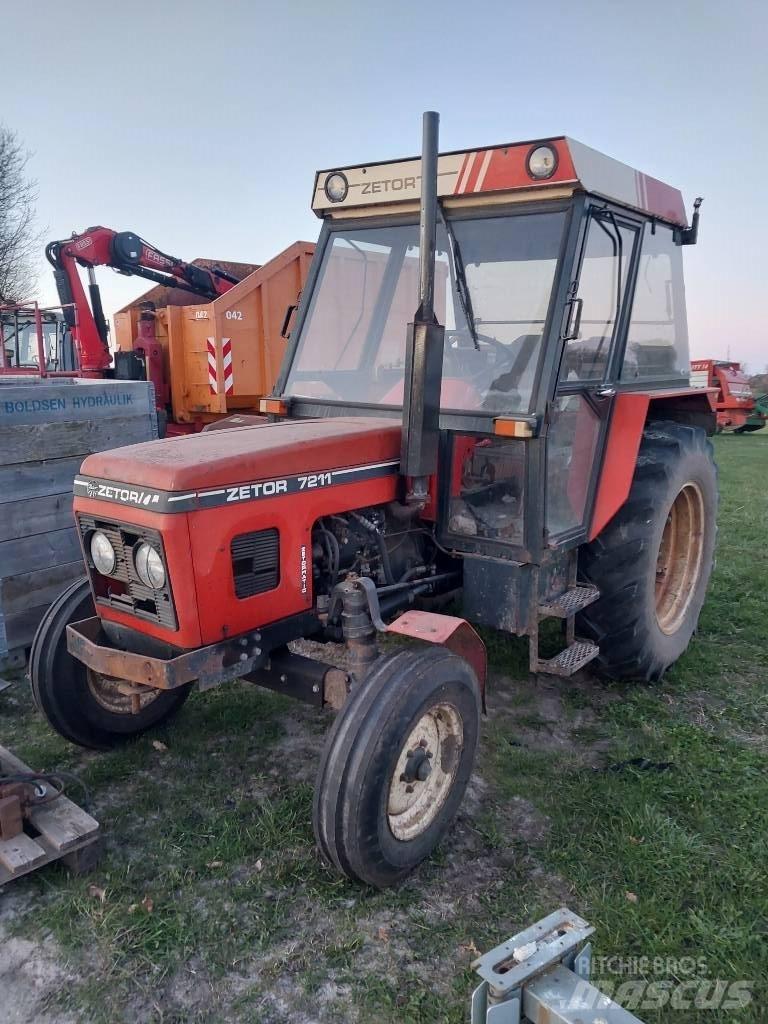 Zetor 7211 Traktori