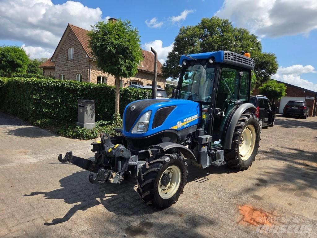 New Holland T 4.100N Traktori