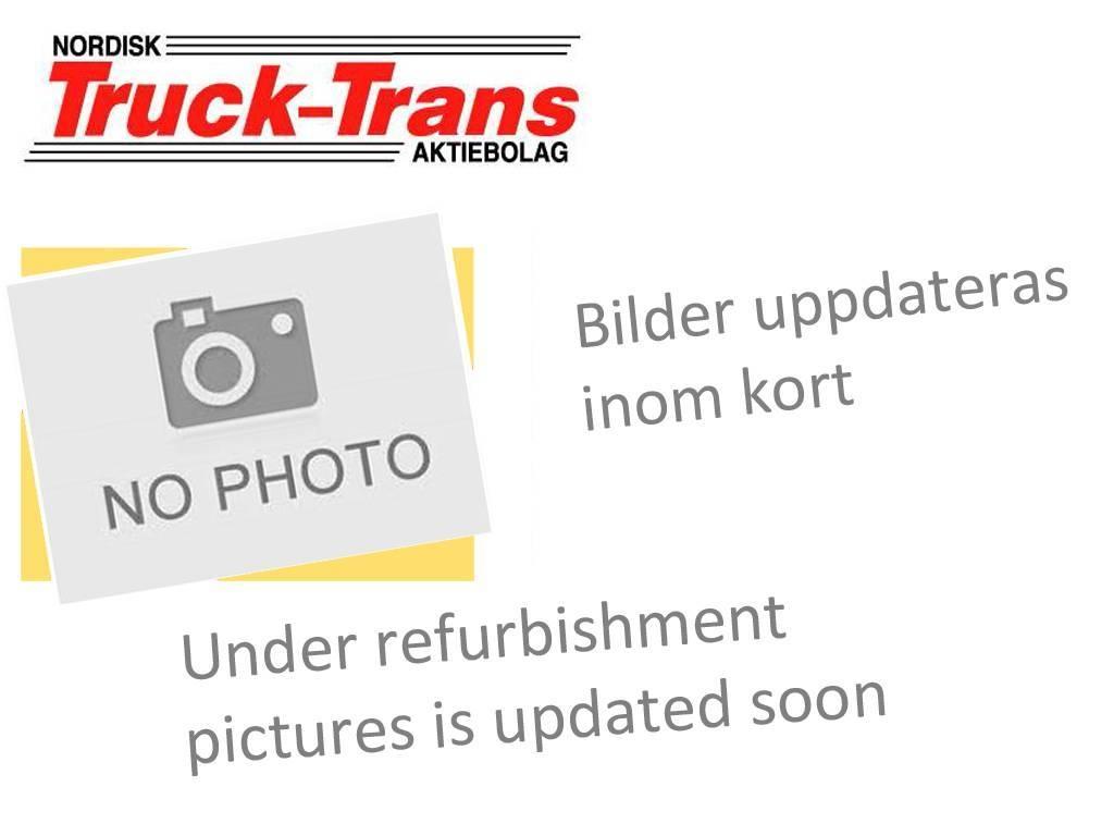 Combilift CBE3000 Viljuškari sa 4-stranskim dohvatom