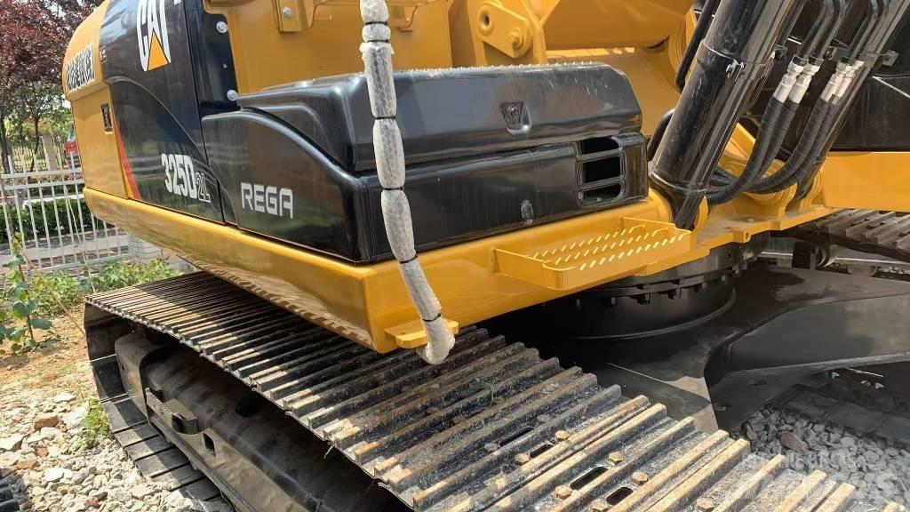 CAT 325D2L Bageri guseničari