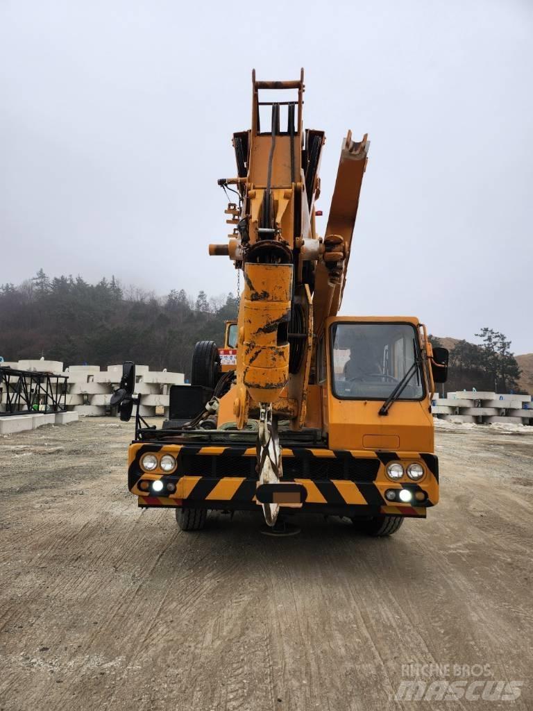 Hyundai HC 50 Polovne dizalice za sve terene