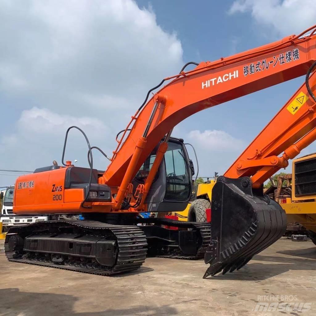 Hitachi zx200 Bageri guseničari