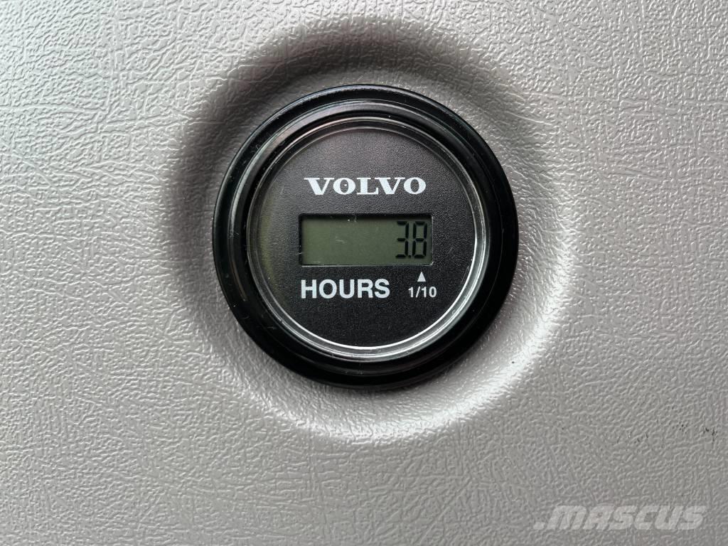 Volvo ECR 88 D PRO Midi bageri 7t – 12t