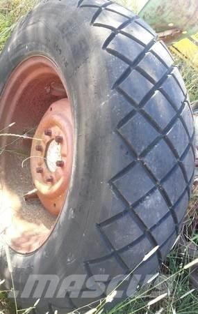  Pneus 14.9-28 jardim Gume, točkovi i felne