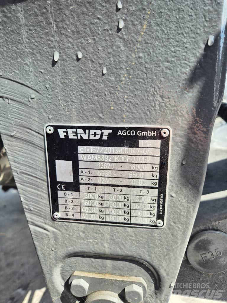 Fendt 822 S4 Traktori