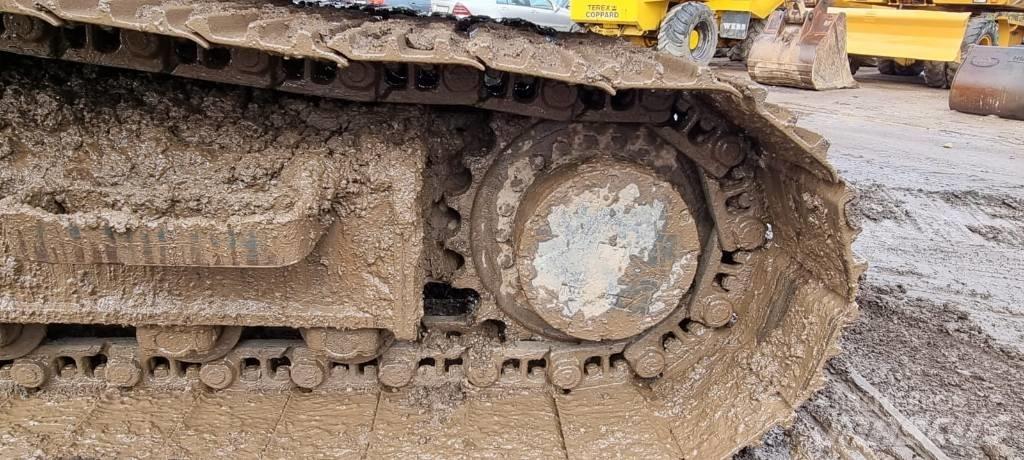 Hyundai HX 140 L Bageri guseničari