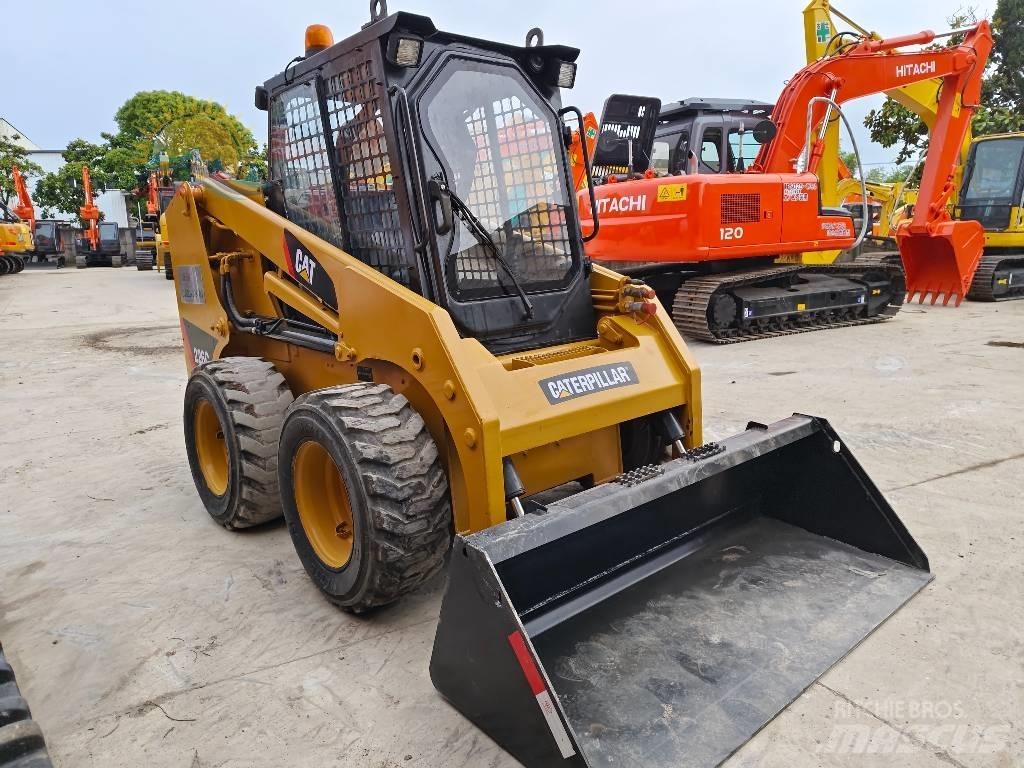 CAT 226 C Skid steer mini utovarivači